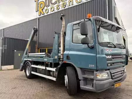 Caminhão 2009 DAF CF 75.250 + HYVA PORTAL ARM SYSTEM + EURO 5 + MANUAL (8)