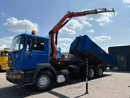 Kamion 2000 MAN F 2000 28.364 + PALFINGER PK 12080 3X EXT + manual + Euro 2 + 6X (8)