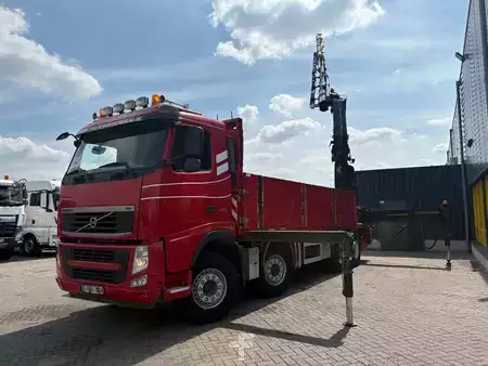 Náklaďák 2011 Volvo FH 12.460 + HIAB 700E-6 HI HIPRO + JIB 4X + 8X4 + EURO 5 + REMOT (9)