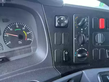 Truck 2008 Mercedes-Benz Axor 1833 + MANUAL + SLEEPCAB + LOADLIFT + 18T (15)