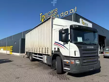 Truck 2006 Scania P230 + 3 PEDALS + 19t + LOADLIFT 1500 KG (1)