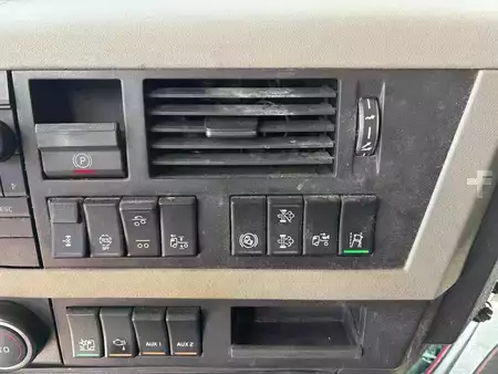 Náklaďák 2019 Volvo FH 500 + HYDRAULIC PLATFORMS + WINCH + REMOTE + 6X2 + STEERING A (20)