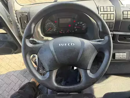 Náklaďák 2015 Iveco Eurocargo 120E28 + DHOLLANDIA LOADLIFT + EURO 6 + SMART TACHO (18)