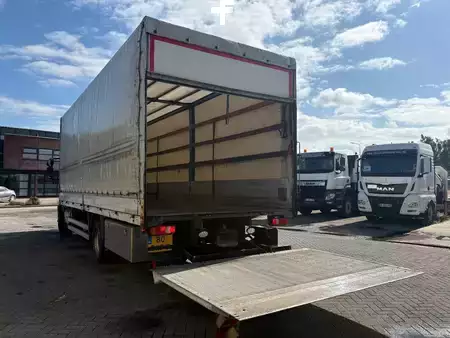 Náklaďák 2015 Iveco Eurocargo 120E28 + DHOLLANDIA LOADLIFT + EURO 6 + SMART TACHO (5)