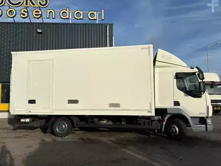 Ciężarówka 2012 DAF LF 45,180 + euro 5 + 12ton + 5.58m box + lift (11)
