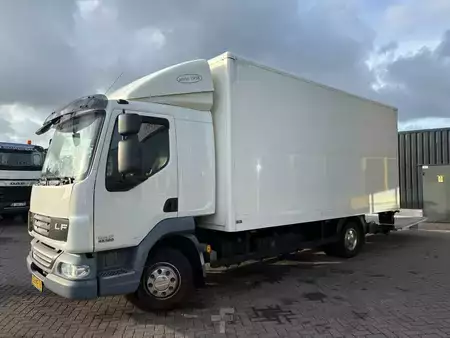 Ciężarówka 2012 DAF LF 45,180 + euro 5 + 12ton + 5.58m box + lift (2)