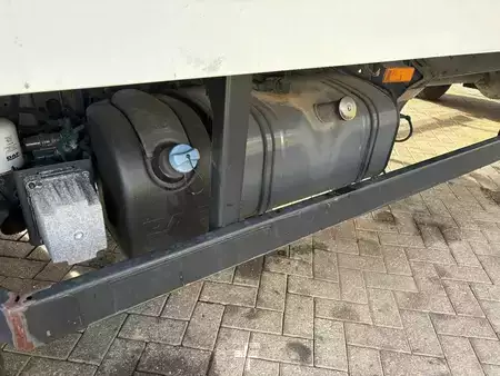 Ciężarówka 2008 DAF LF 45,160 + euro 5 + lift + 12 tons (20)