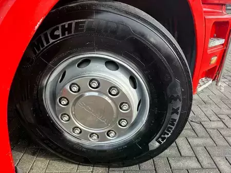 Lastkraftwagen 2000 Scania T 124 LA 4X2 NA400 + manual + euro 2 + 4.70m wheelbase + special (13)