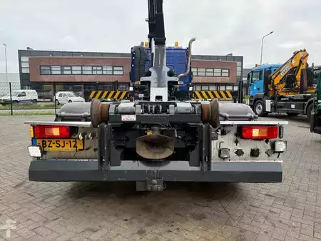 Caminhão 2012 Volvo FM 460 EEV + HMF 2200-- 3X EXT. + REMOTE + HOOK ARM SYSTEM + 8X4 (8)