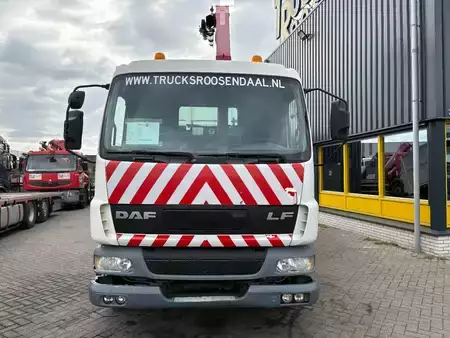 Camion 2006 DAF LF 55.220 + HMF 735 K2 -- 2X EXT. + TIPPER + 3 SEATS + MANUAL + (7)
