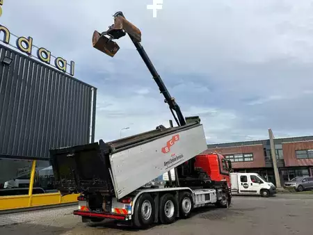 Camión 2016 Volvo FM 420 + HMF 1643 Z2---2X EXT. + TIPPER + 2X STEERING AXLE + 2X (4)