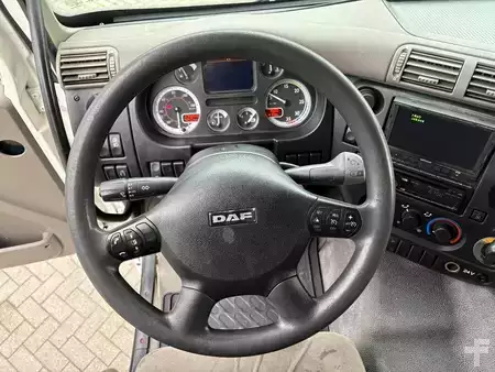 Lastkraftwagen 2008 DAF CF 65.300 + LONG BOX 8.60 + LOADLIFT 2500 KG + SMART TACHO + EUR (12)