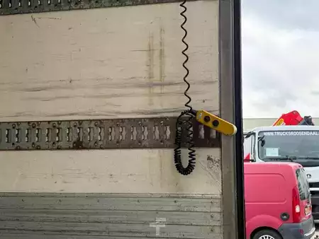 Lastkraftwagen 2008 DAF CF 65.300 + LONG BOX 8.60 + LOADLIFT 2500 KG + SMART TACHO + EUR (18)