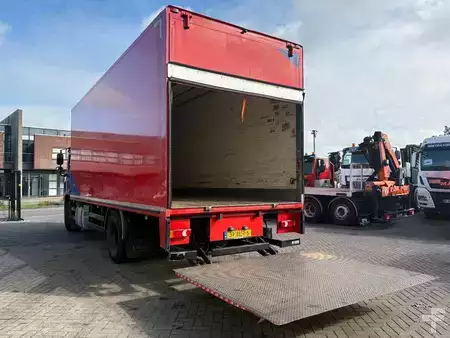 Vrachtwagen 2018 DAF CF 230 + DHOLLANDIA LOADLIFT + 19 TON + BOX 7.46 METER + EURO 6 (5)