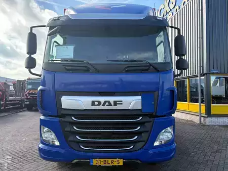 Vrachtwagen 2018 DAF CF 230 + DHOLLANDIA LOADLIFT + 19 TON + BOX 7.46 METER + EURO 6 (8)