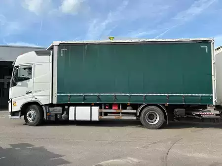Náklaďák 2018 Volvo FH 500 + 110 M3 COMBI + incl trailer + EURO 6 + DHOLLANDIA LOADL (7)