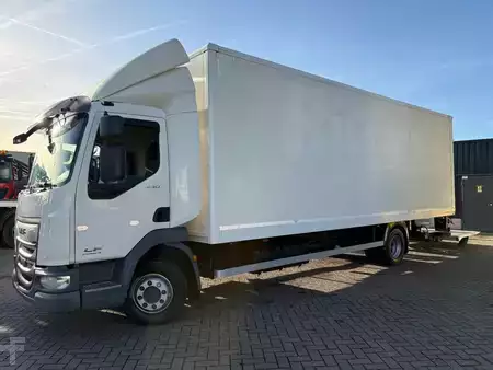 Vrachtwagen 2017 DAF LF 230 + 12 TON + DHOLLANDIA LOADLIFT + EURO 6 (2)