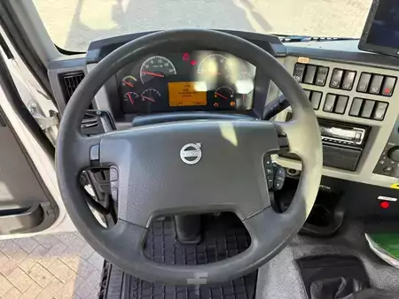 Náklaďák 2009 Volvo FE 320 + HIAB 166 ES -3---3X EXT. + MULTILIFT 21ton + STEERING/L (19)