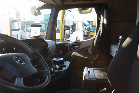 Kamion 2014 Mercedes-Benz Actros 1943 + EURO 6 + mega (17)