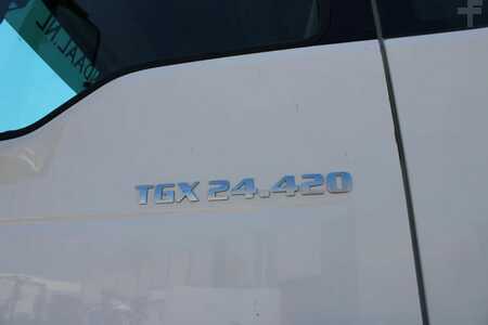 Lastkraftwagen 2019 MAN TGX 24.420 + EURO 6 + 6x2 (18)