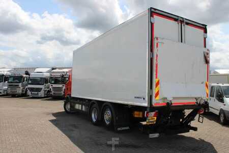 Scania G 440 + 6x2 + carrier + euro 5 + lift