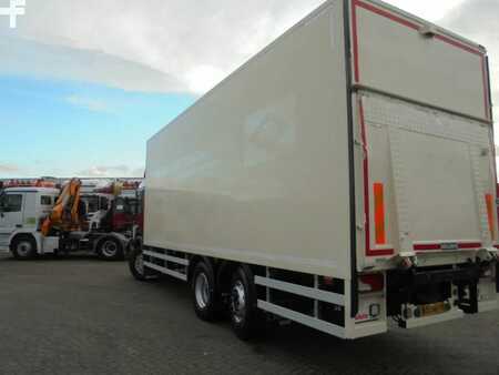 Scania P360 + Euro 5 + 6X2 + LIFT