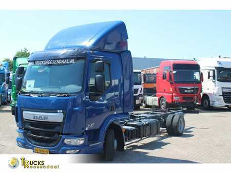 Lastkraftwagen 2016 DAF LF 180 + EURO 6 + 7.5T (1)