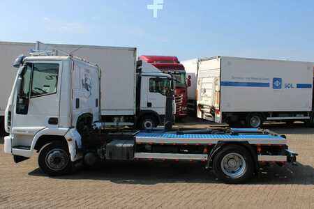 Lastkraftwagen 2011 Iveco Eurocargo 100e18 +EURO 5 + HOOK SYSTEM (8)