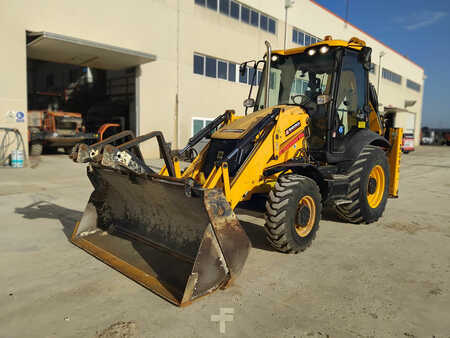 JCB 3CX-4T