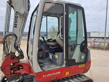 Takeuchi TB250