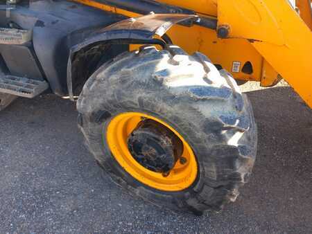 Rigid Backhoe Loader 2018 JCB 3CX-4T (12)
