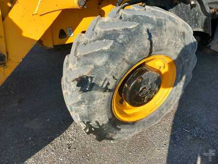 Rigid Backhoe Loader 2018 JCB 3CX-4T (14)