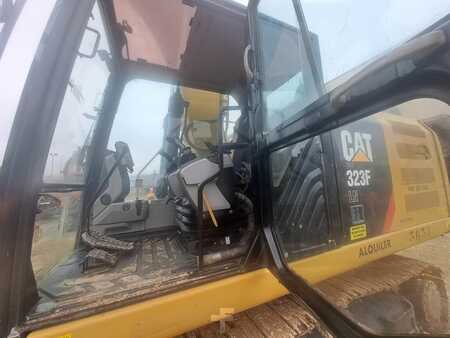 Caterpillar 323FLN IHC