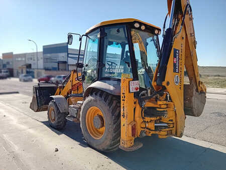 JCB 3CX-4T