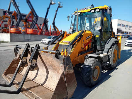 JCB 3CX-4T