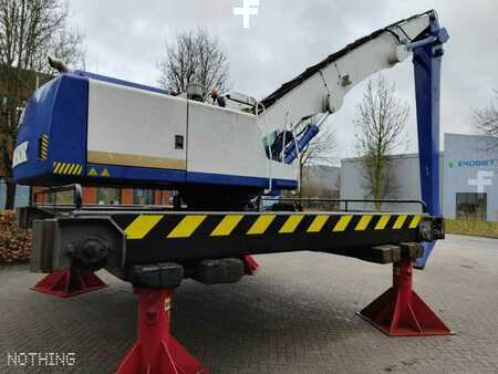 Ratapyörillä varustetut kaivukonee 2004 Liebherr A934B (1)