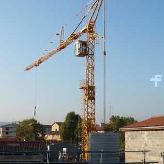 Misceláneos 2012 Potain IGO T130 (1)