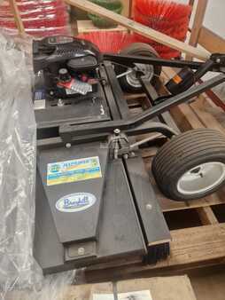 Ostatní 2016 [div] Cepillo turf BROYHILL (3)