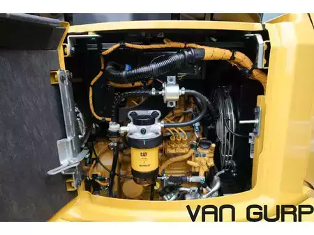 Minibagry 2023 Caterpillar 302.7 CR | 2023 | 298h | Airco | (8)