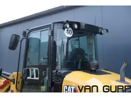 Kolové nakladače 2023 Caterpillar 908 HL | High Lift | 40km/h | BSS | Caterpillar (12)