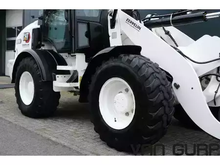 Pyöräkuormaajat 2020 Caterpillar 908 | 2020 | 2599h (17)