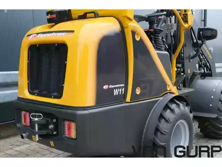 Kolové nakladače 2026 Eurotrac W11 | 2026 | Giant snelwissel | Radlader hoflader (12)