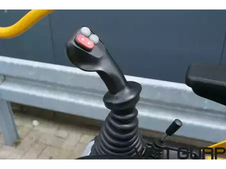 Kolové nakladače 2026 Eurotrac W11 | 2026 | Giant snelwissel | Radlader hoflader (5)