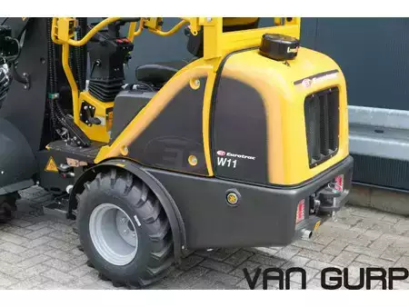 Kolové nakladače 2026 Eurotrac W11 | 2026 | Giant snelwissel | Radlader hoflader (7)