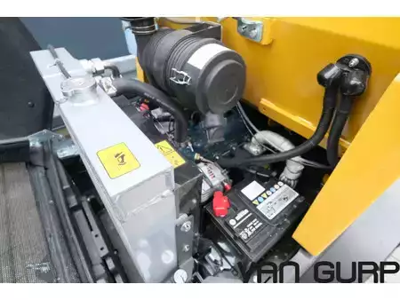 Kolové nakladače 2026 Eurotrac W12 CS | 2026 | Euro Giant | (21)