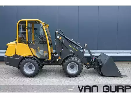 Kolové nakladače 2026 Eurotrac W12 CS | 2026 | Euro Giant | (25)