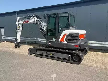 Minigraafmachines 2022 Bobcat E 88 R2 | Verstellausleger (Wacker Neuson ET 90) (3)