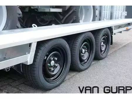 Wielladers 2022 Wacker Neuson WL28 + Machinetransporter shovel (1390, G2700) (2)