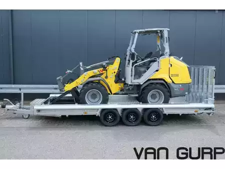 Wielladers 2022 Wacker Neuson WL28 + Machinetransporter shovel (1390, G2700) (8)