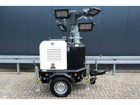 Pozostałe 2020 Generac V20 4x320W lichtmast light tower (2)